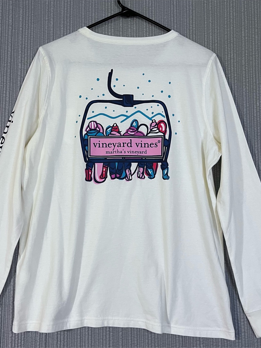 Vineyard Vines Long Sleeve White Tee Shirt Ski Lift Graphic Womens L